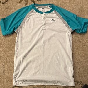 Nike Men's Blue and Gray Henley Tee